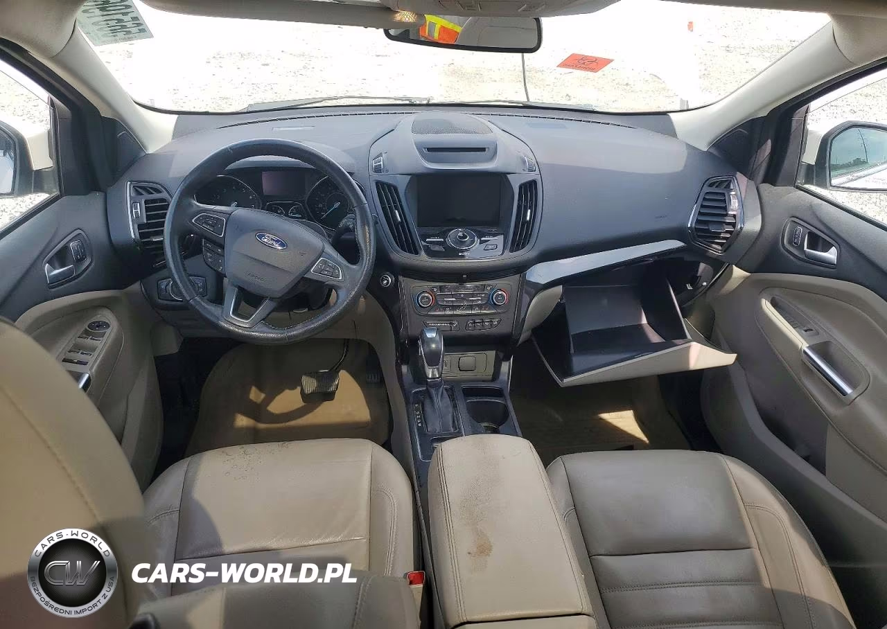 2018 Ford Escape Titanium VIN:1FMCU9J90JUD57669 - 8