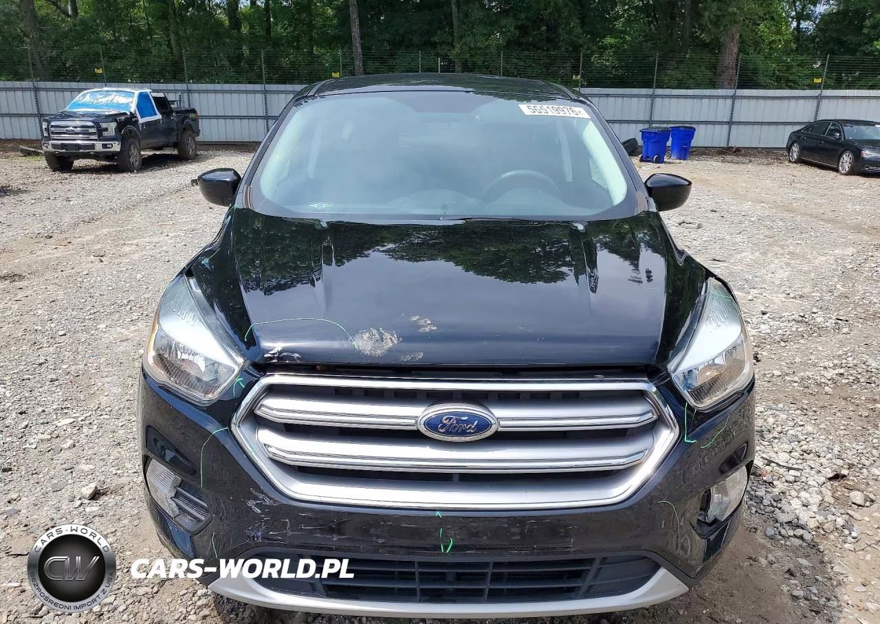 2017 Ford Escape Se VIN:1FMCU0G94HUE12332 - 5