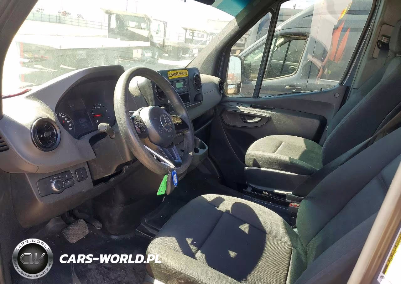2019 Mercedes-Benz Sprinter 2500 VIN:WD4PF1CD6KP126381 - 8