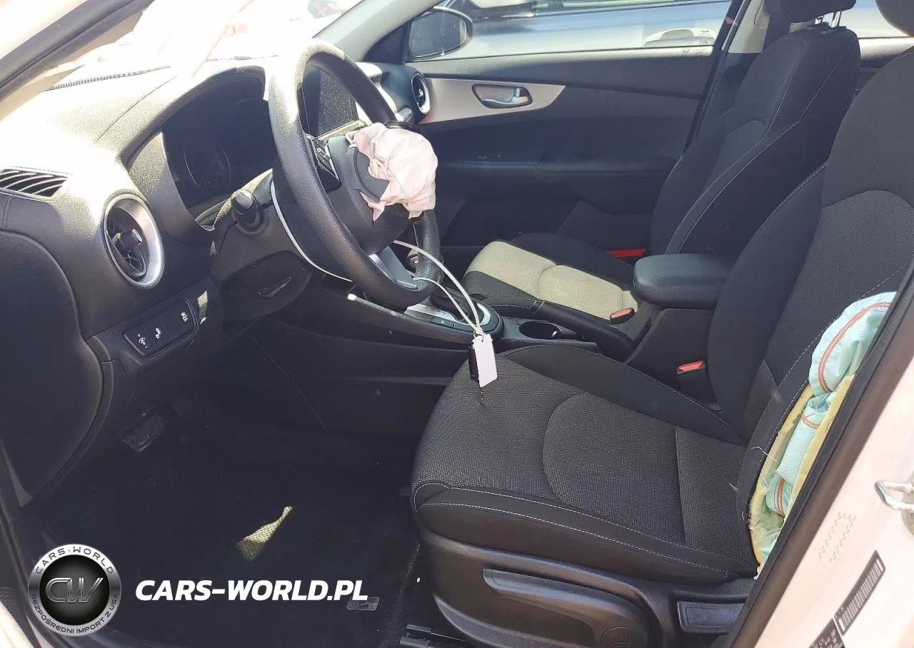 2023 Kia Forte Lxs VIN:3KPF24AD5PE549353 - 7