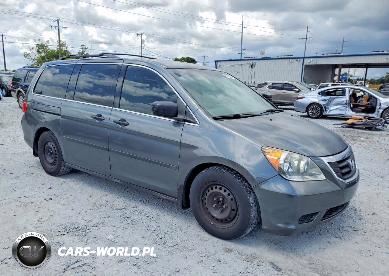 2010 Honda Odyssey Lx VIN:5FNRL3H28AB111775 - 4