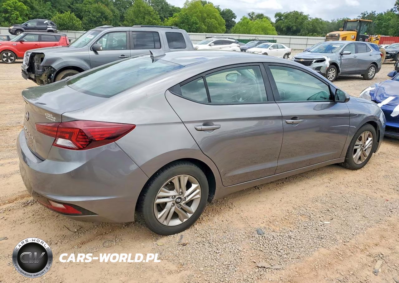 2020 Hyundai Elantra Value Edition VIN:5NPD84LFXLH527374 - 3