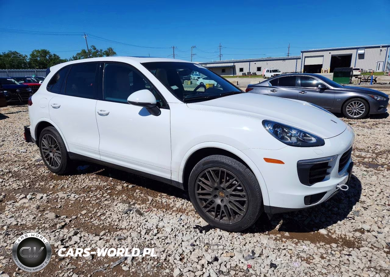 2018 Porsche Cayenne VIN:WP1AA2A27JKA02667 - 4