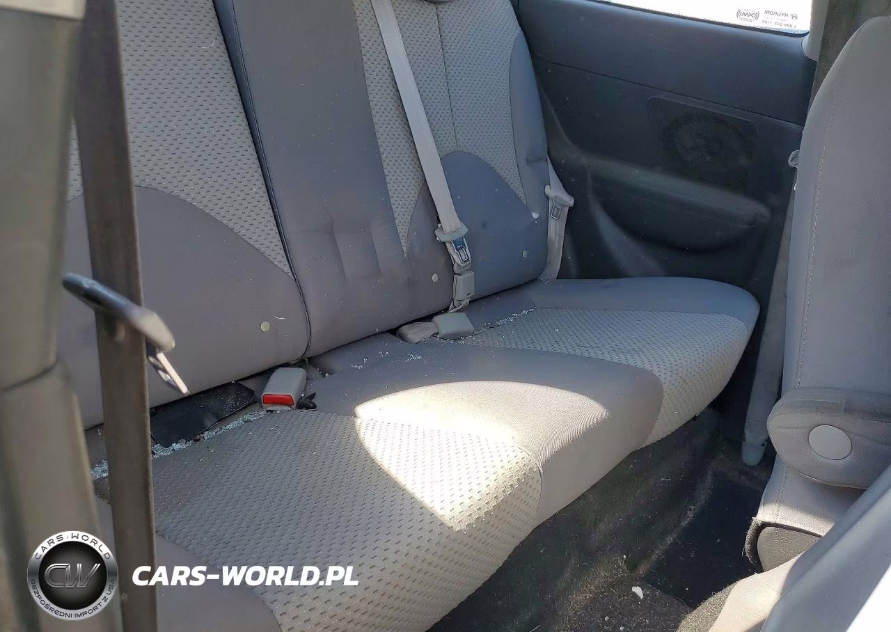 2010 Hyundai Accent Gs VIN:KMHCM3AC5AU175457 - 10