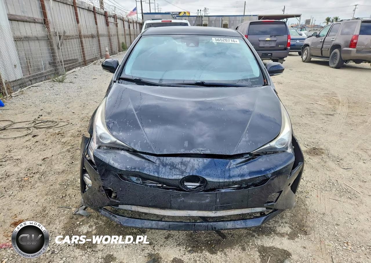 2016 Toyota Prius Four Touring VIN:JTDKARFU3G3504765 - 5