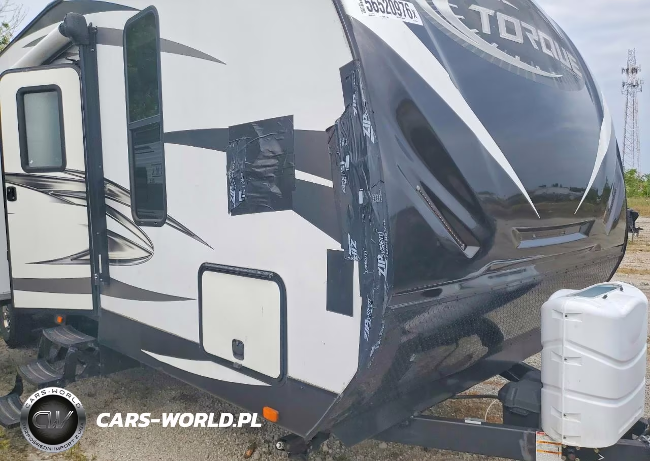 2018 Heartland Torque Camper VIN:5SFCB3722JE357293 - 9
