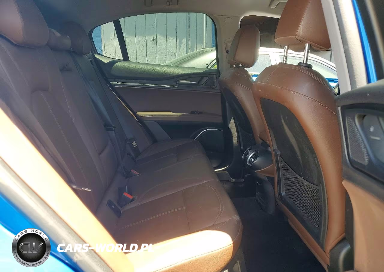 2020 Alfa Romeo Stelvio VIN:ZASPAJAN3L7C84304 - 11