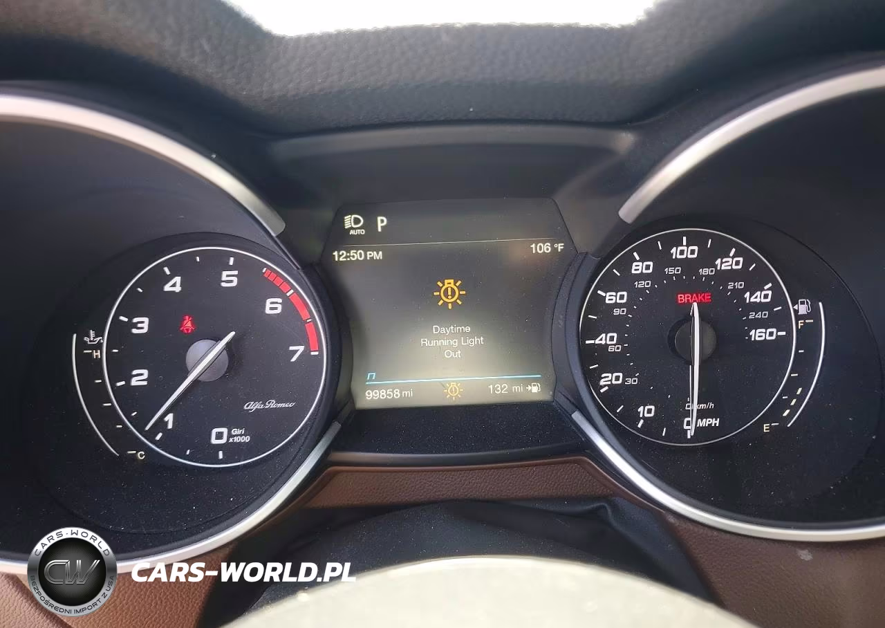 2020 Alfa Romeo Stelvio VIN:ZASPAJAN3L7C84304 - 9