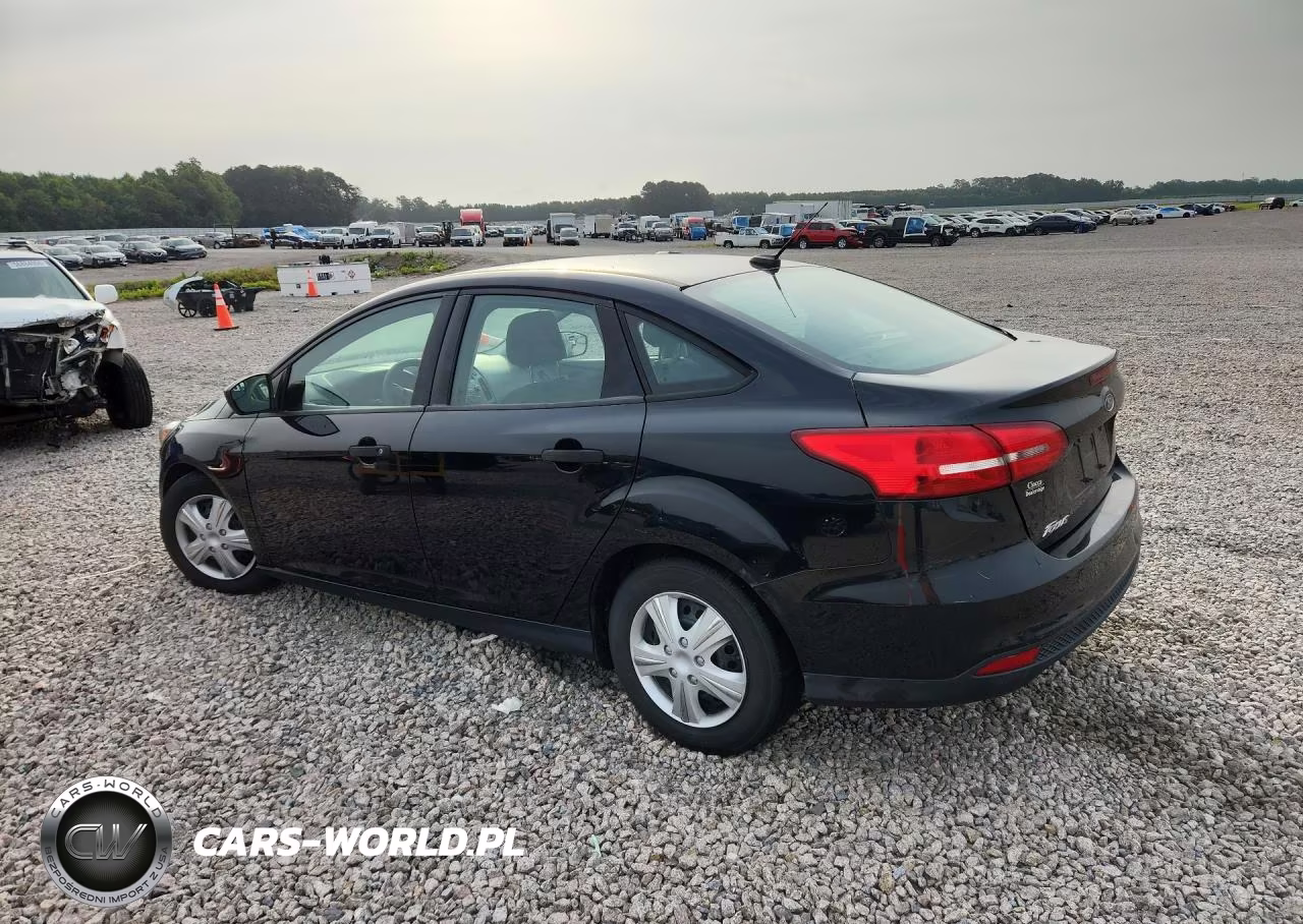 2016 Ford Focus S VIN:1FADP3E23GL396870 - 2