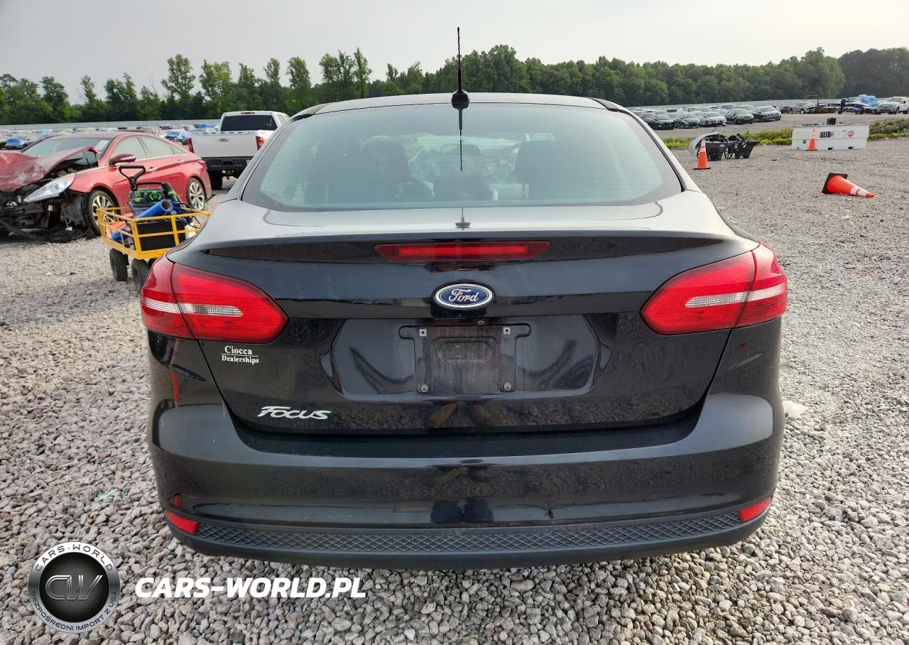 2016 Ford Focus S VIN:1FADP3E23GL396870 - 6