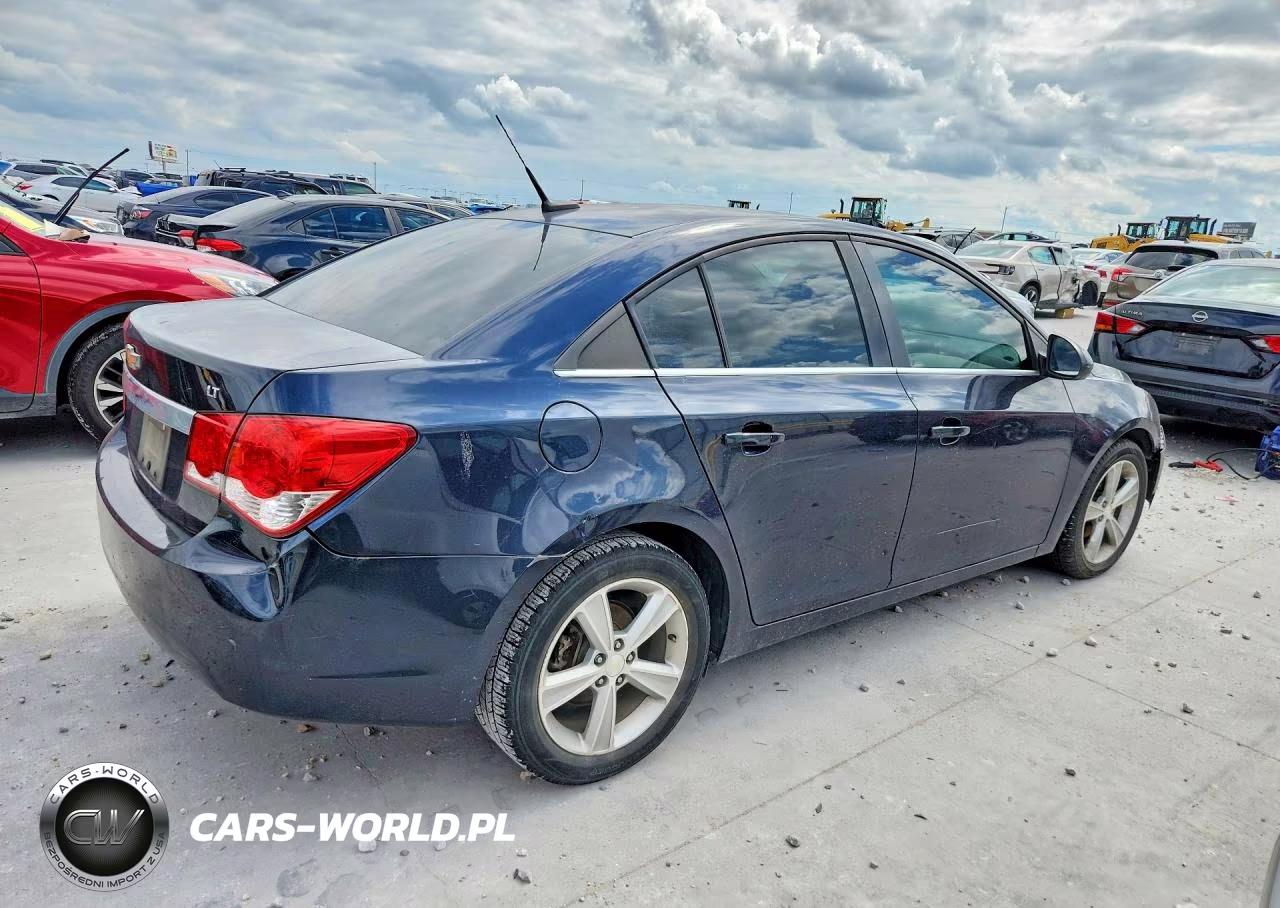 2014 Chevrolet Cruze Lt VIN:1G1PE5SB3E7250724 - 3