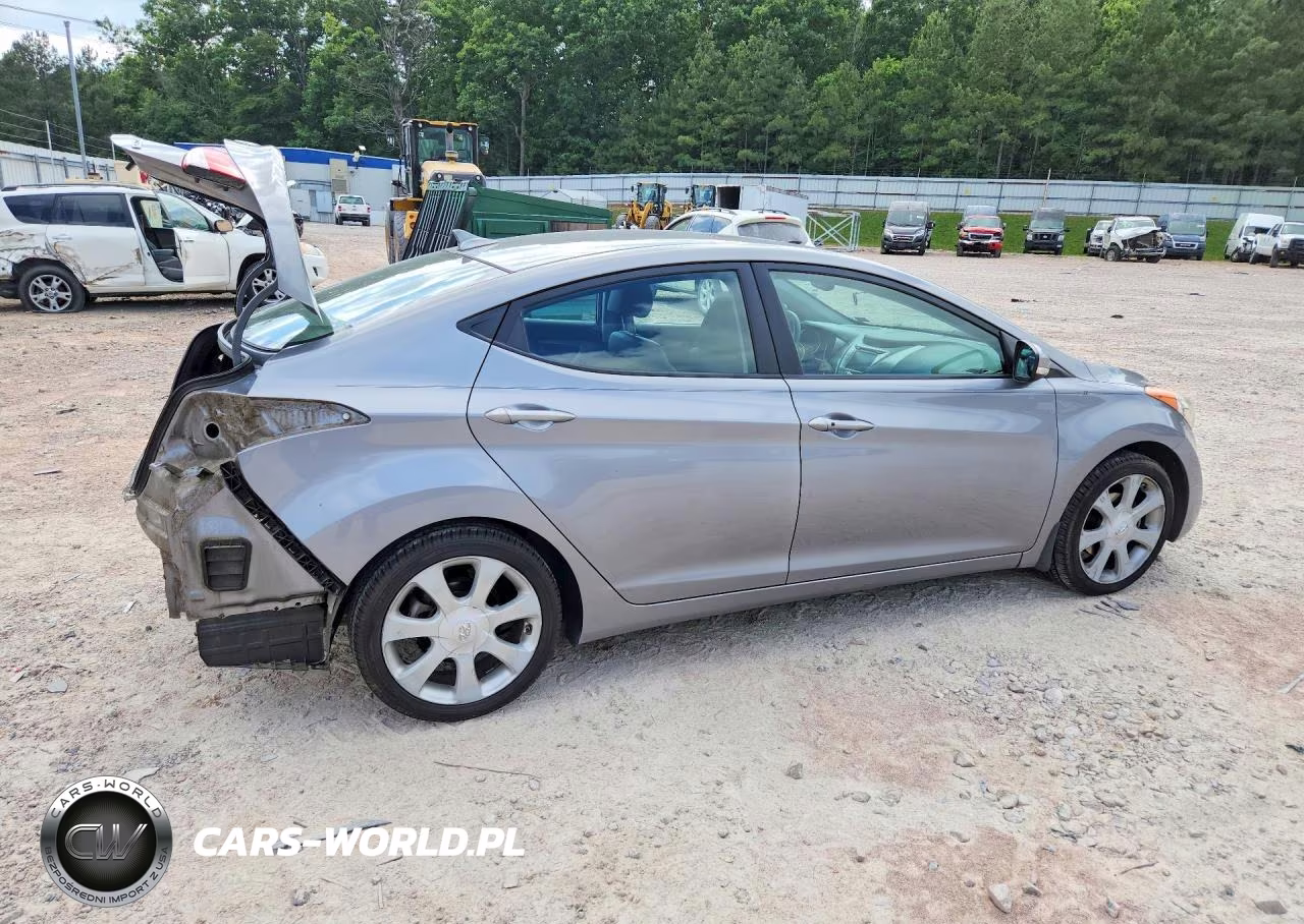 2013 Hyundai Elantra Limited VIN:KMHDH4AE6DU692805 - 3