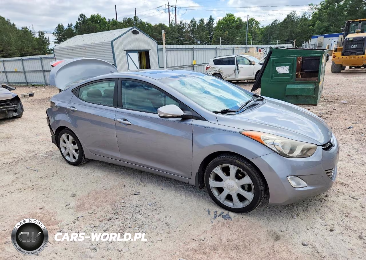 2013 Hyundai Elantra Limited VIN:KMHDH4AE6DU692805 - 4