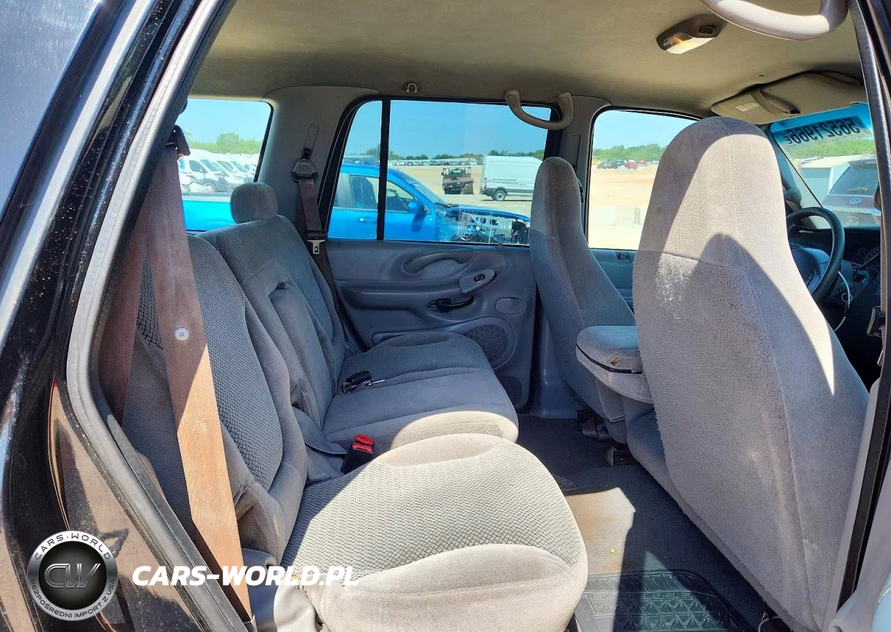 2000 Ford Expedition Xlt VIN:1FMRU1560YLA56556 - 11