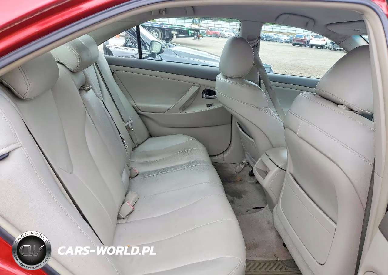 2010 Toyota Camry Le VIN:4T1BF3EK4AU066348 - 10