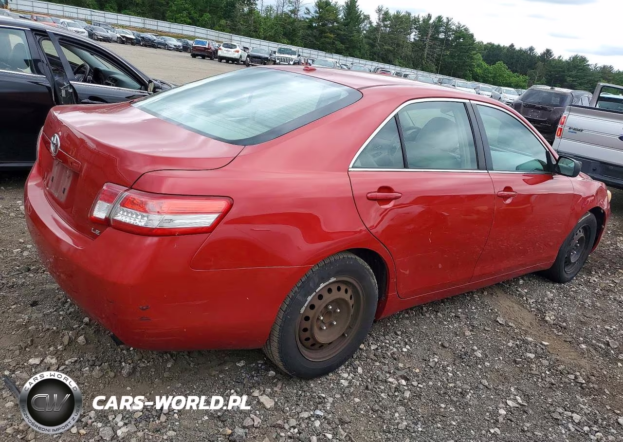 2010 Toyota Camry Le VIN:4T1BF3EK4AU066348 - 3