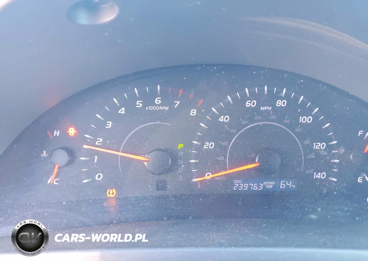 2010 Toyota Camry Le VIN:4T1BF3EK4AU066348 - 9