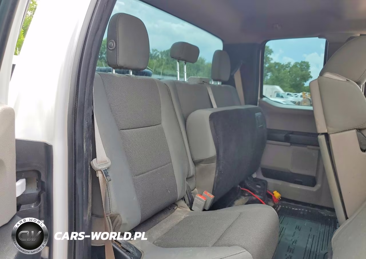 2018 Ford F350 Super Duty VIN:1FT8X3BT5JEC12484 - 10