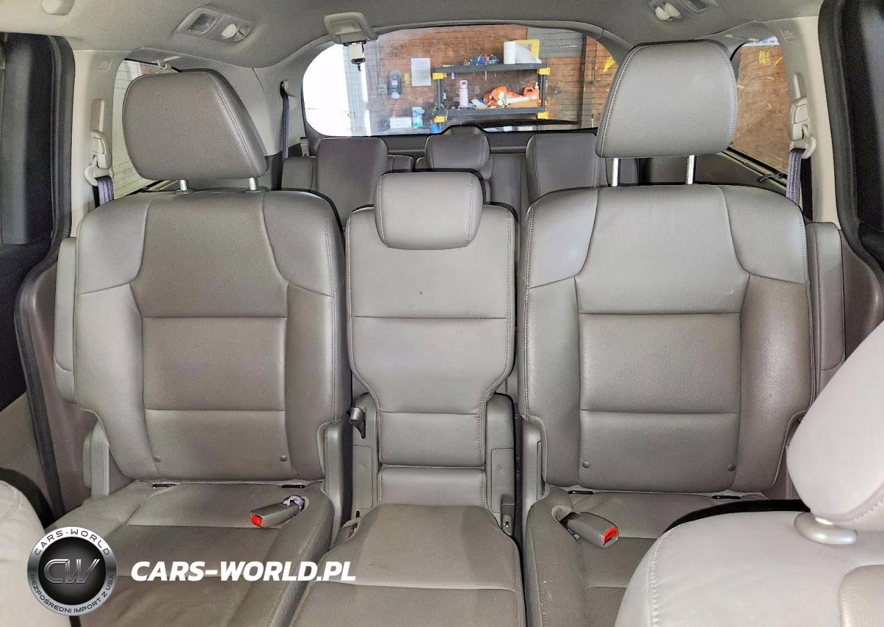 2013 Honda Odyssey Touring VIN:5FNRL5H97DB078622 - 10