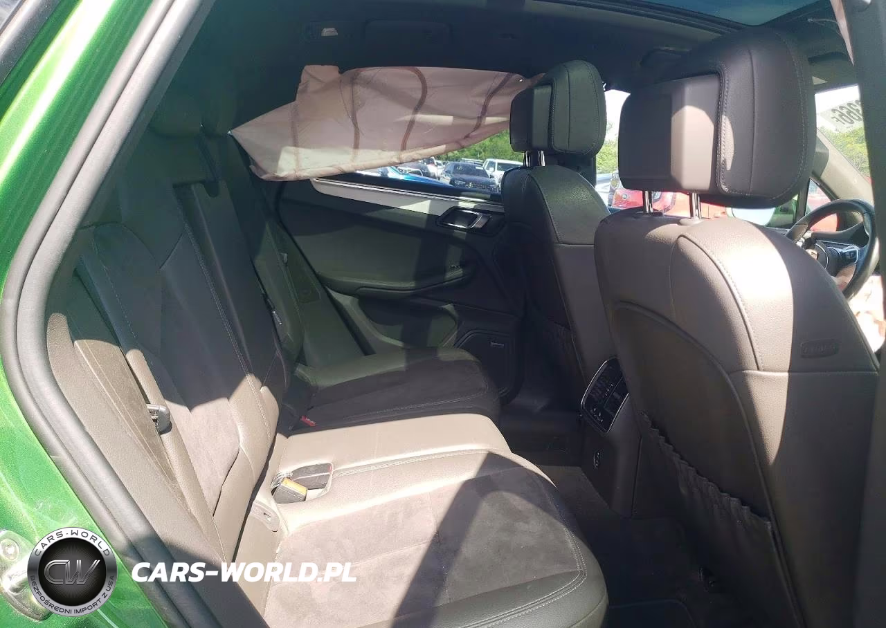 2020 Porsche Macan VIN:WP1AA2A53LLB00988 - 10