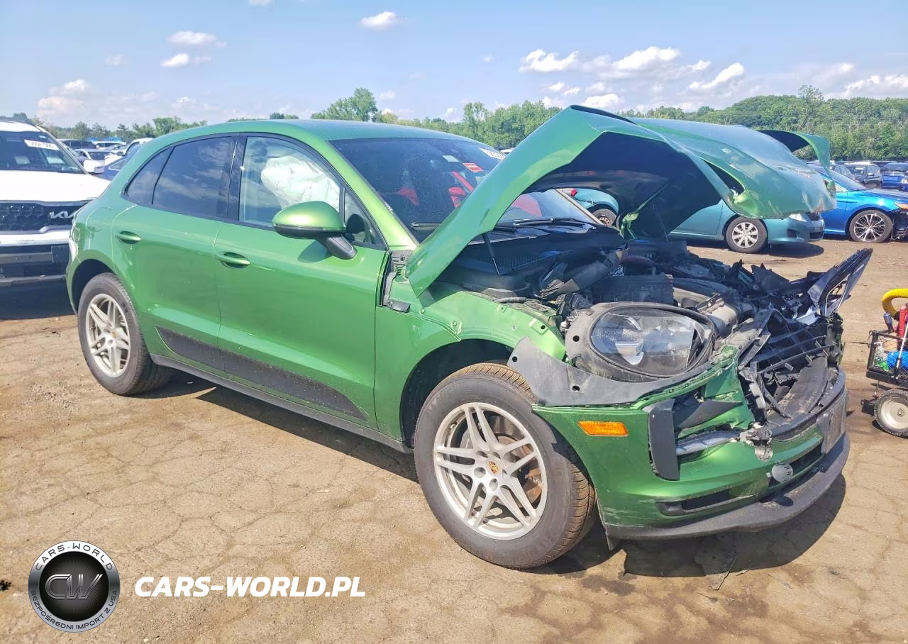 2020 Porsche Macan VIN:WP1AA2A53LLB00988 - 4