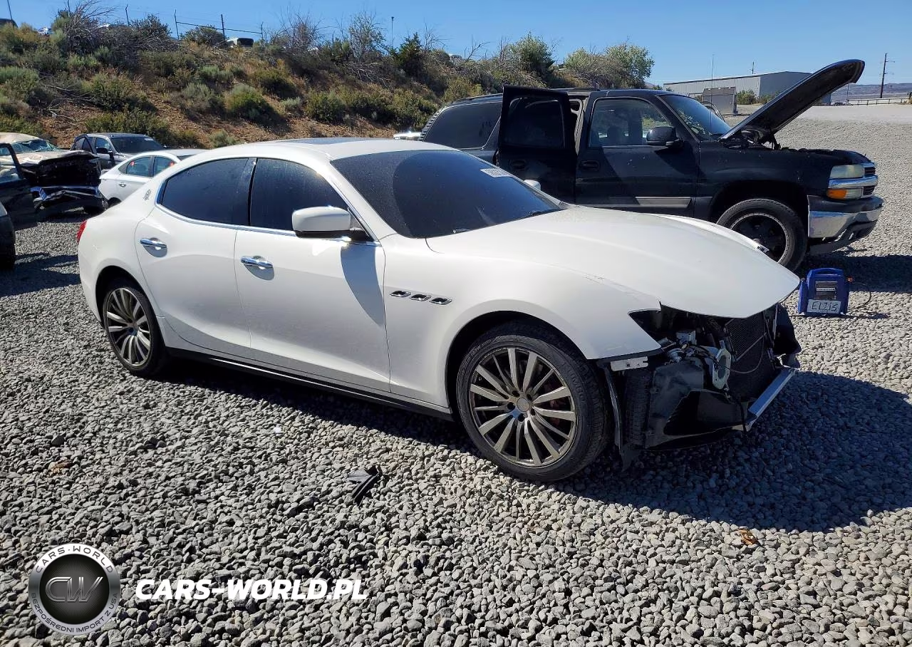 2015 Maserati Ghibli S VIN:ZAM57RTA5F1131563 - 4
