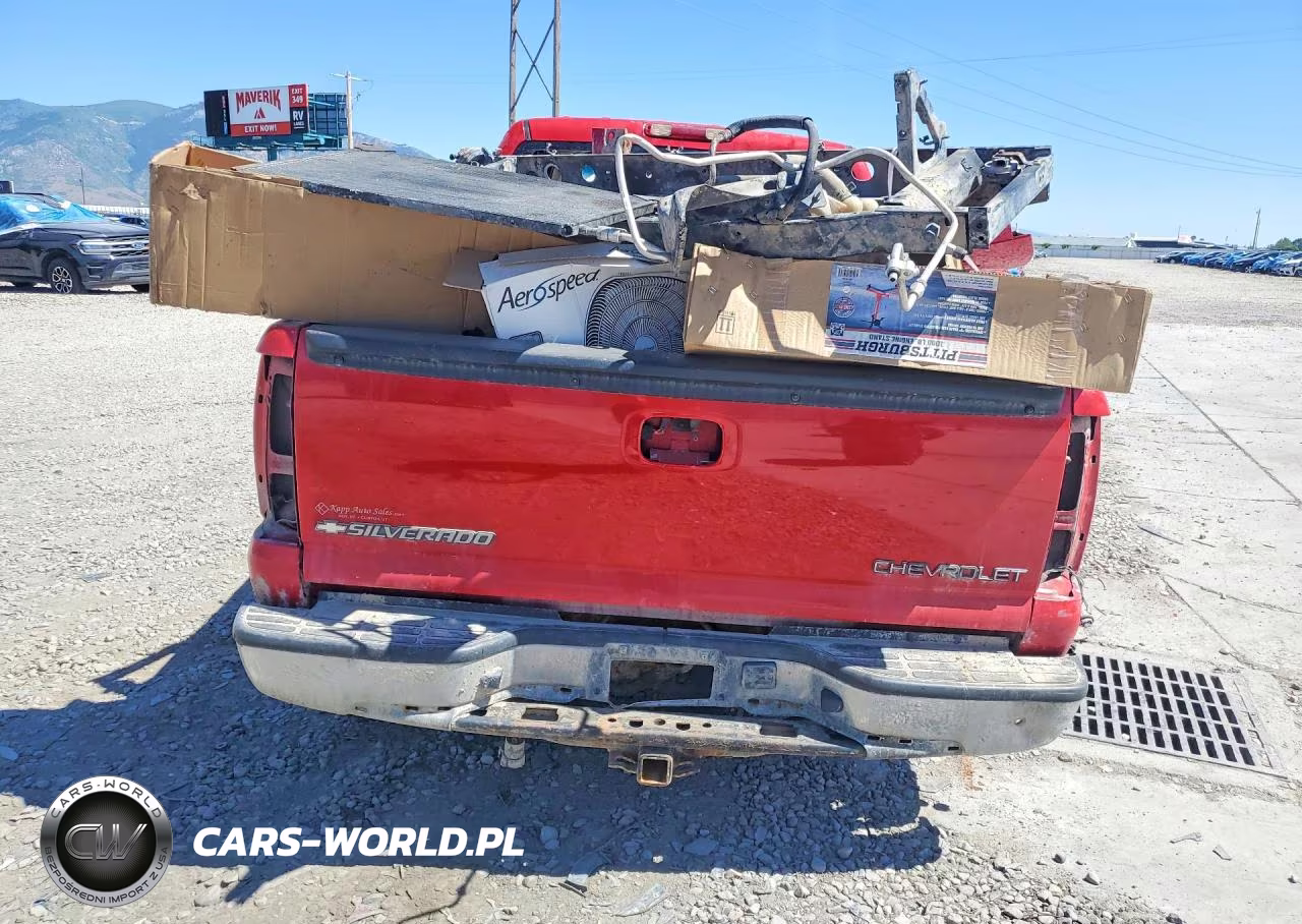 2005 Chevrolet Silverado K2500 Heavy Duty VIN:1GCHK23215F827158 - 6