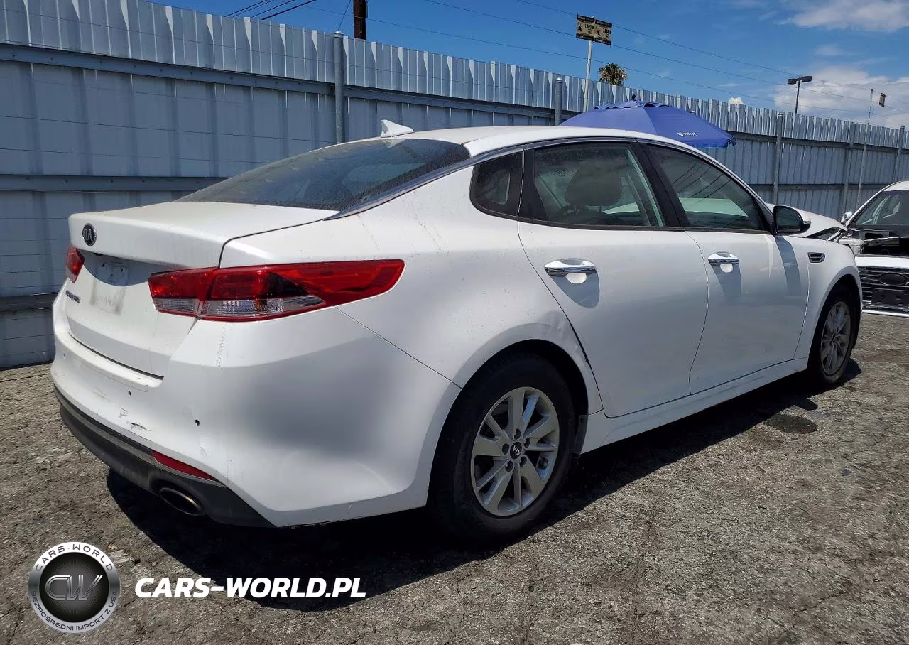 2018 Kia Optima Lx VIN:5XXGT4L33JG245314 - 3