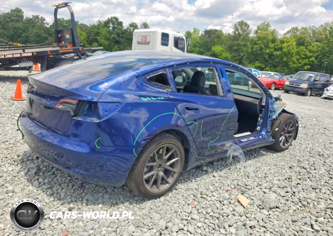 2023 Tesla Model 3 VIN:5YJ3E1EA6PF639128 - 3