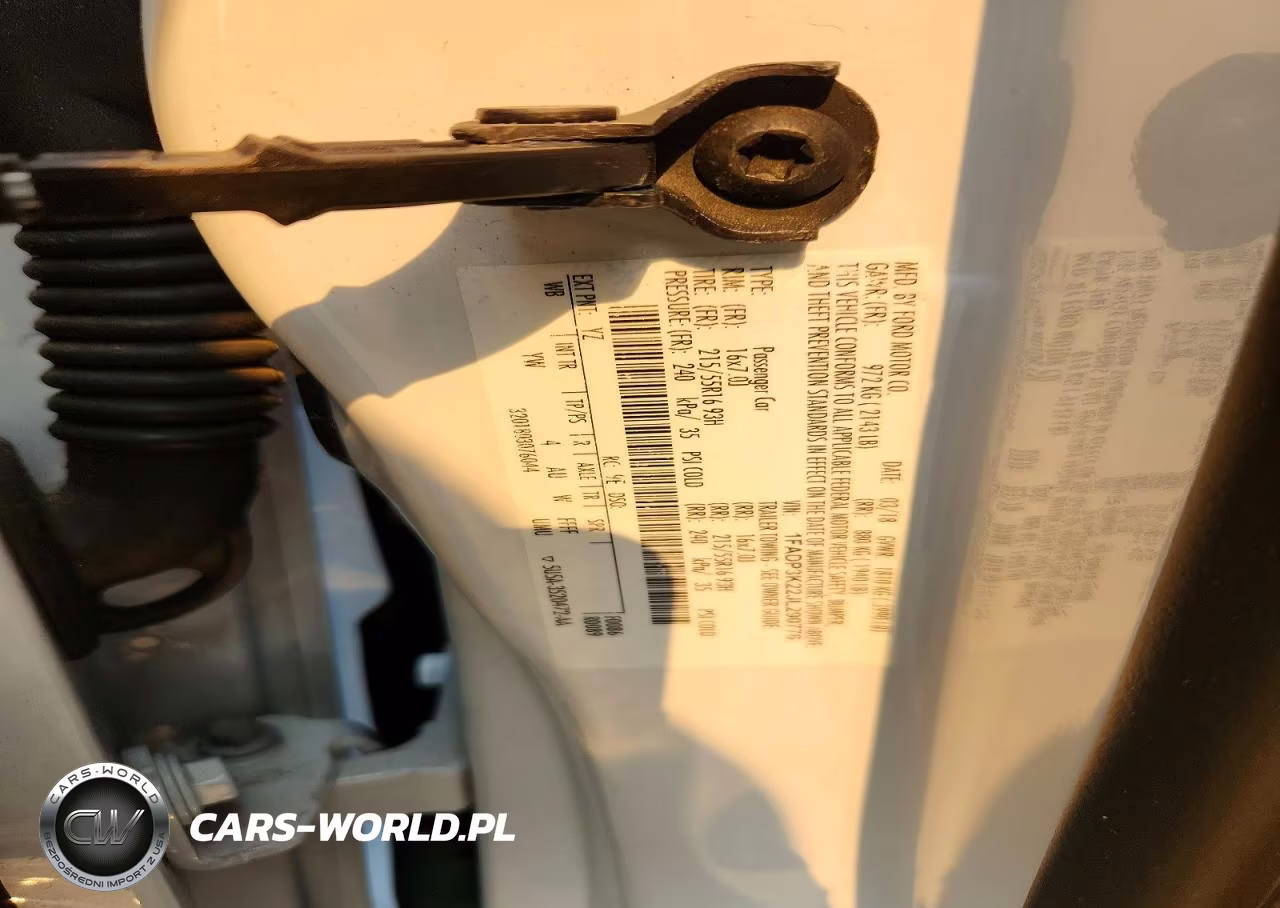 2018 Ford Focus Se VIN:1FADP3K22JL290776 - 12
