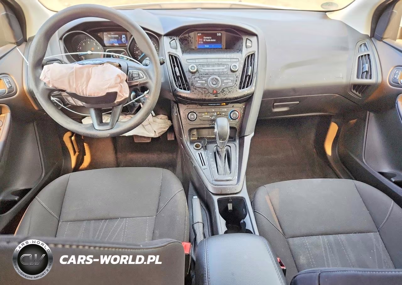 2018 Ford Focus Se VIN:1FADP3K22JL290776 - 8