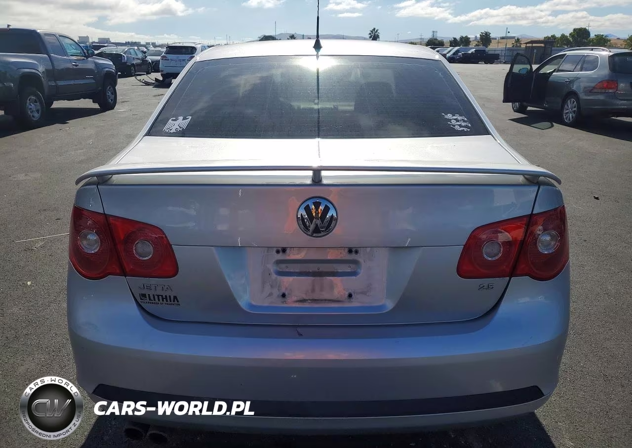 2007 Volkswagen Jetta Wolfsburg VIN:3VWEF81K67M168507 - 6