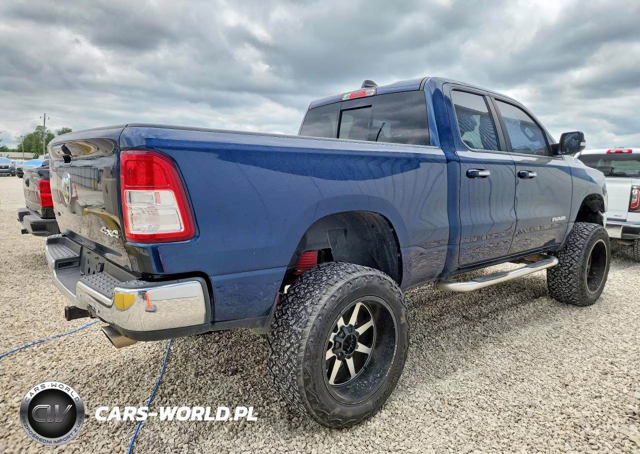 2019 Ram 1500 Big Horn VIN:1C6SRFBT8KN916110 - 3