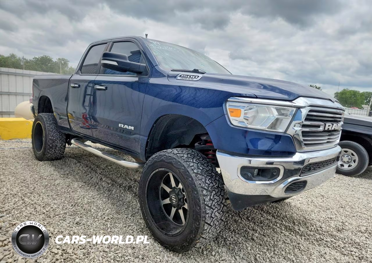 2019 Ram 1500 Big Horn VIN:1C6SRFBT8KN916110 - 4