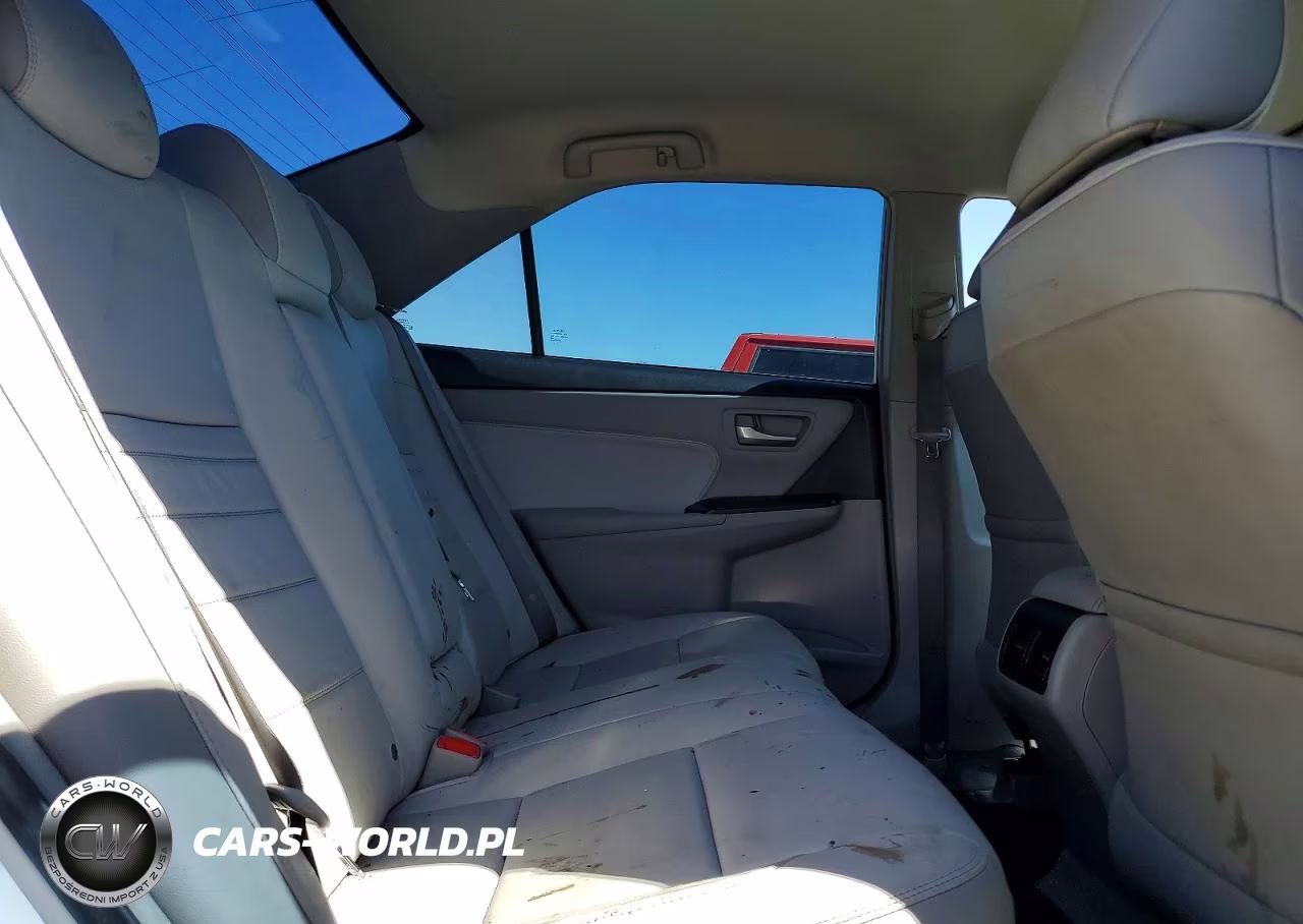 2017 Toyota Camry Xle VIN:4T1BF1FK0HU291833 - 10