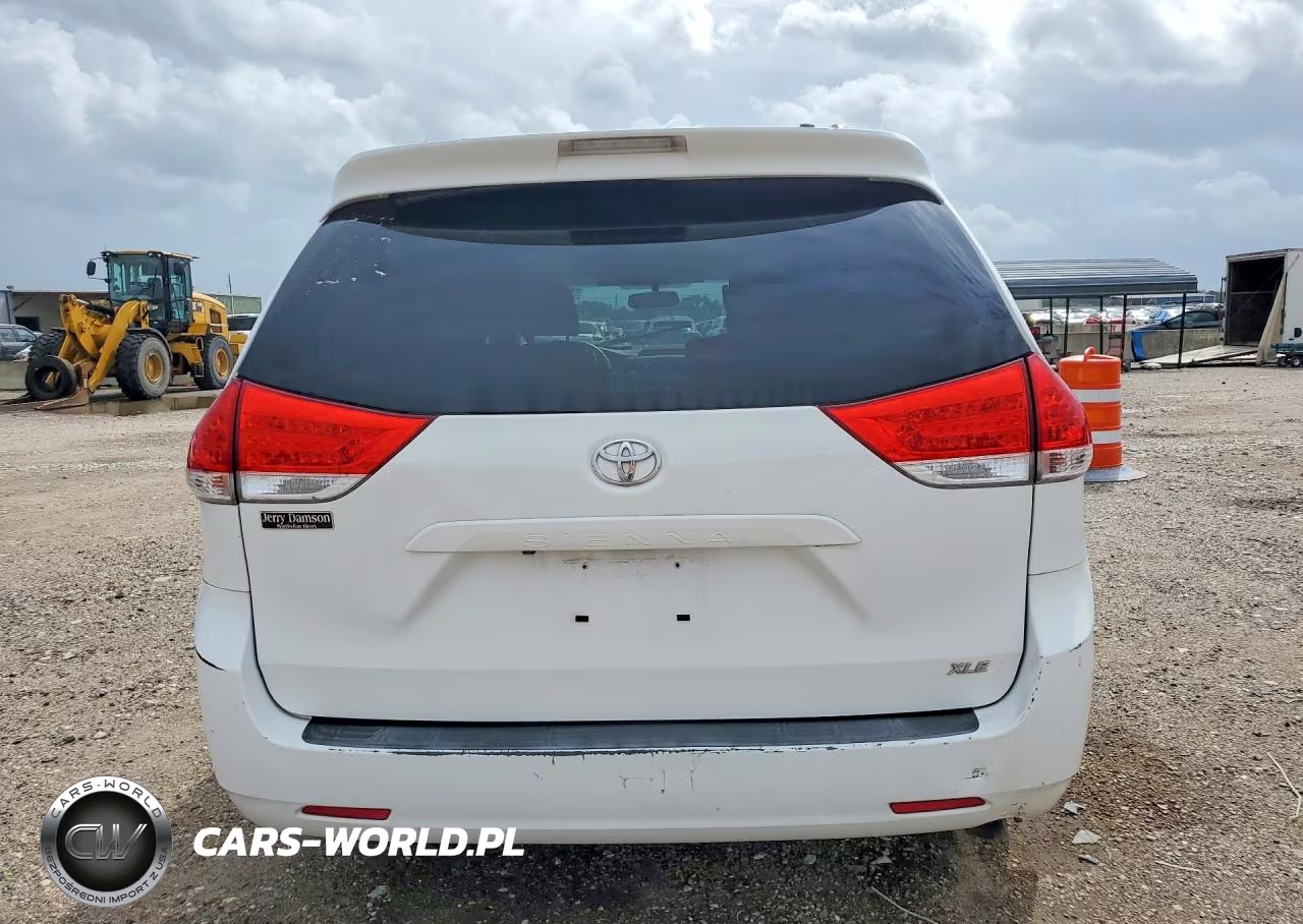 2012 Toyota Sienna Xle V6 8 Passenger VIN:5TDYK3DC4CS231407 - 6