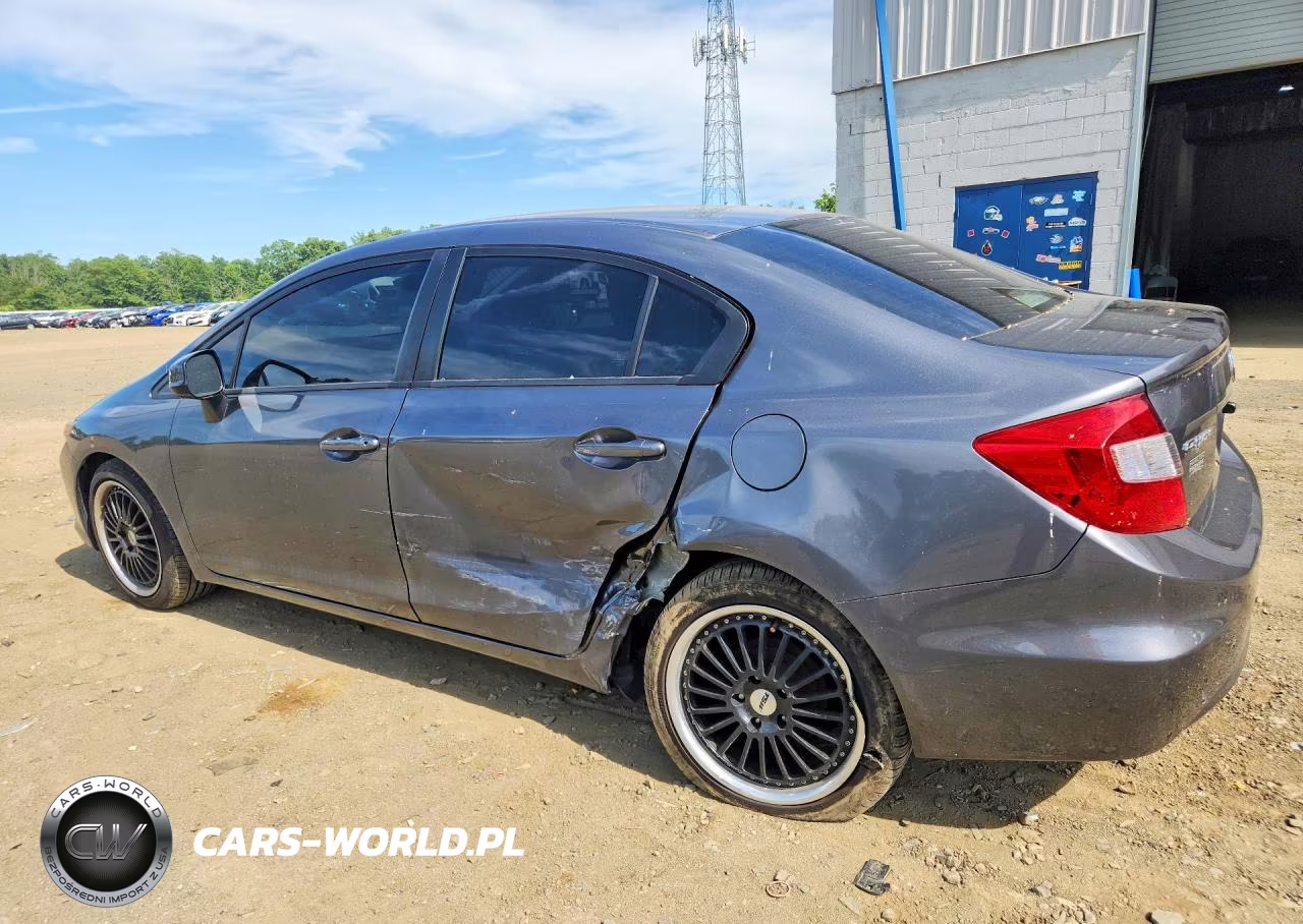 2012 Honda Civic VIN:19XFB2F53CE043326 - 2