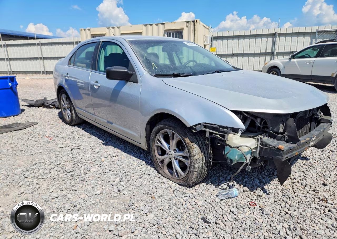 2012 Ford Fusion Se VIN:3FAHP0HA4CR389165 - 4