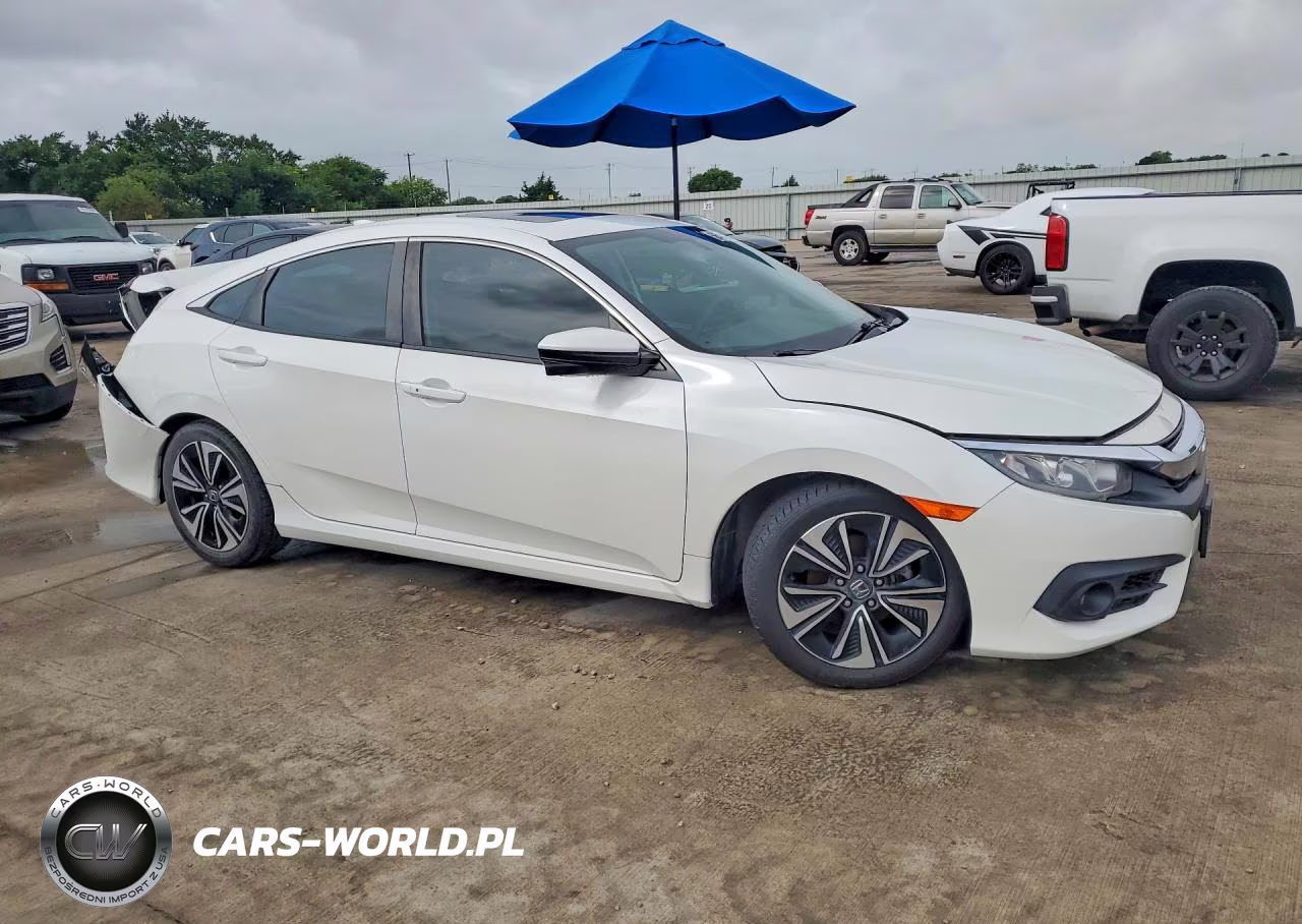 2017 Honda Civic Ex VIN:19XFC1F34HE009814 - 4