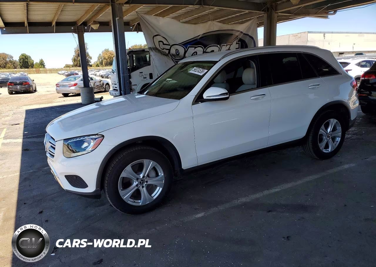 2017 Mercedes-Benz Glc 300 – zdjęcie 1 z 12