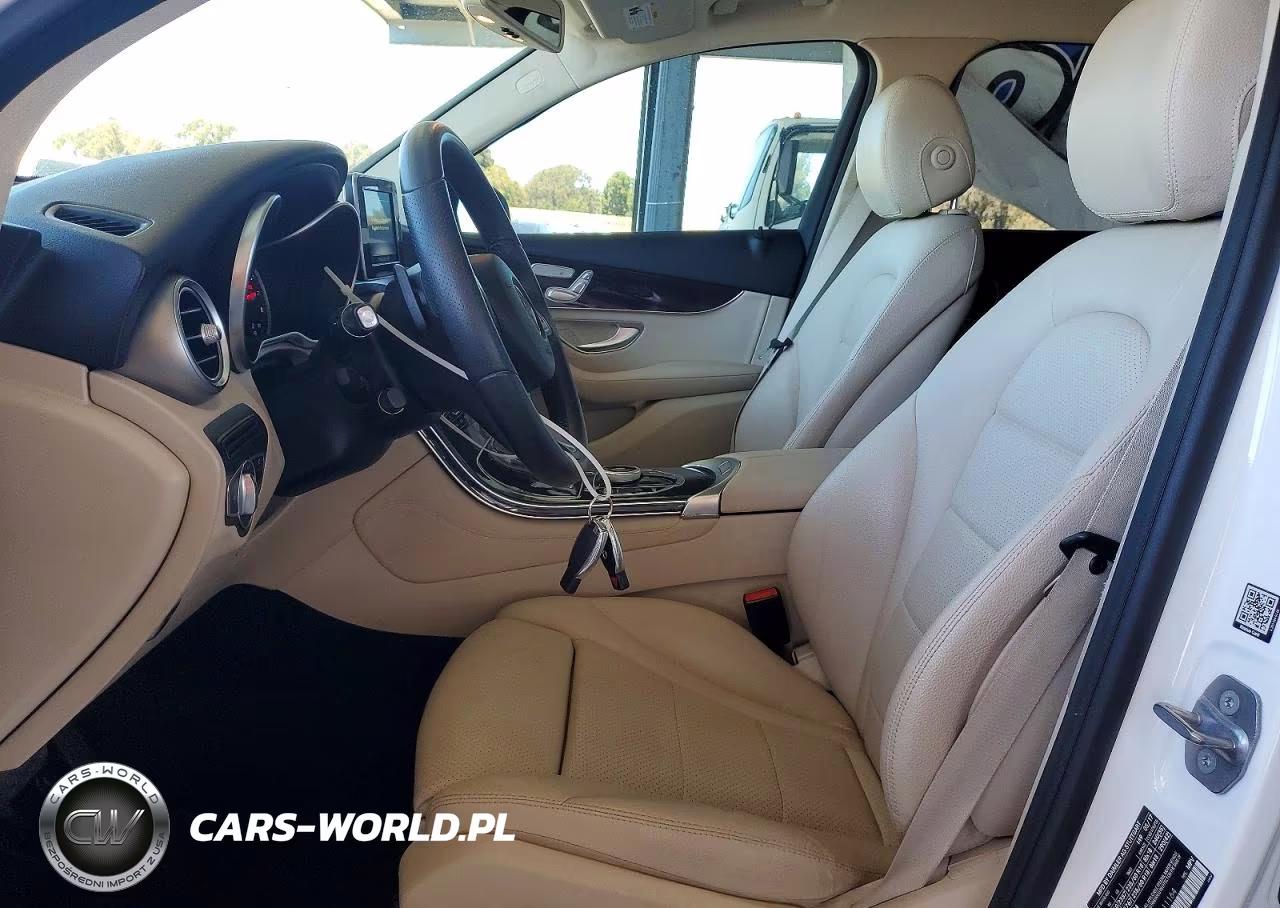 2017 Mercedes-Benz Glc 300 VIN:WDC0G4JB1HV011164 - 7