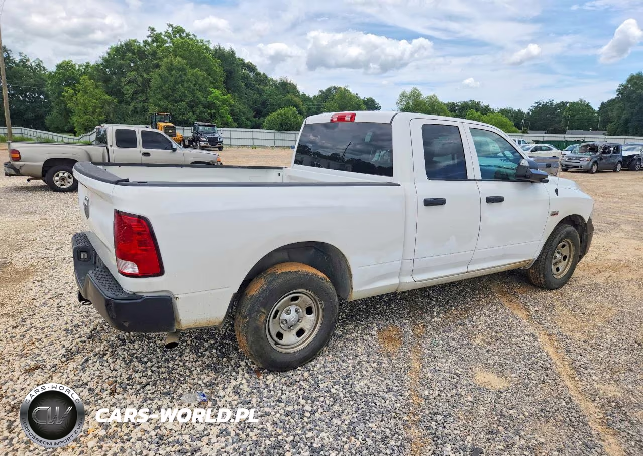 2022 Ram 1500 Classic Tradesman VIN:1C6RR6FT2NS152253 - 3