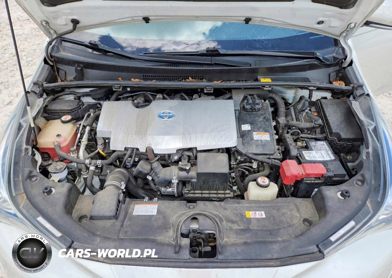 2018 Toyota Prius Four Touring VIN:JTDKARFU4J3059671 - 11