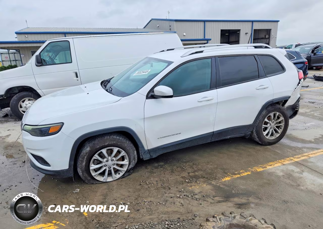 2020 Jeep Cherokee Latitude – zdjęcie 1 z 13