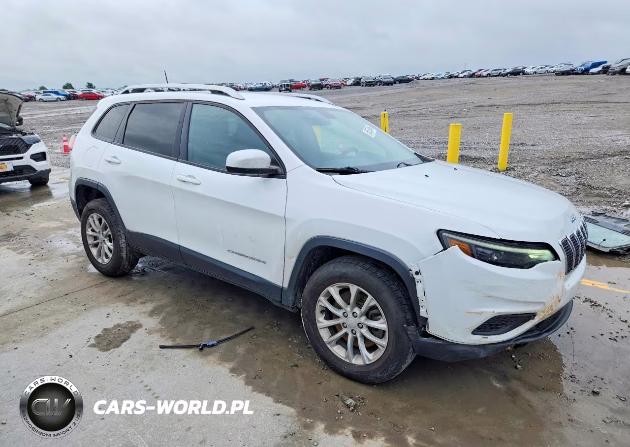 2020 Jeep Cherokee Latitude VIN:1C4PJLCB6LD542145 - 4
