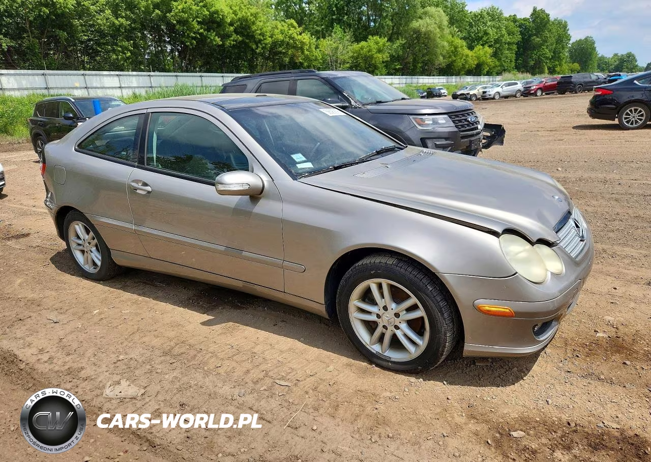 2005 Mercedes-Benz C 230K Sport Coupe VIN:WDBRN40J25A674658 - 4