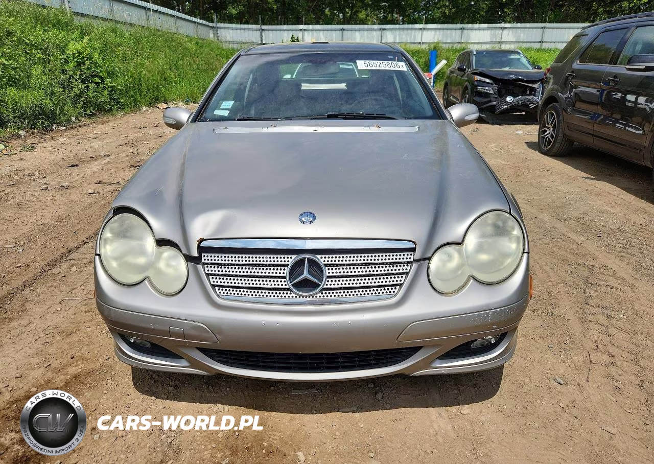 2005 Mercedes-Benz C 230K Sport Coupe VIN:WDBRN40J25A674658 - 5