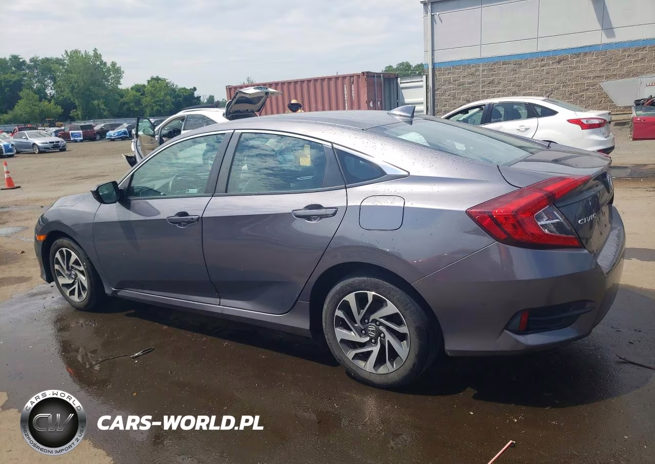 2018 Honda Civic Ex VIN:2HGFC2F7XJH579675 - 2