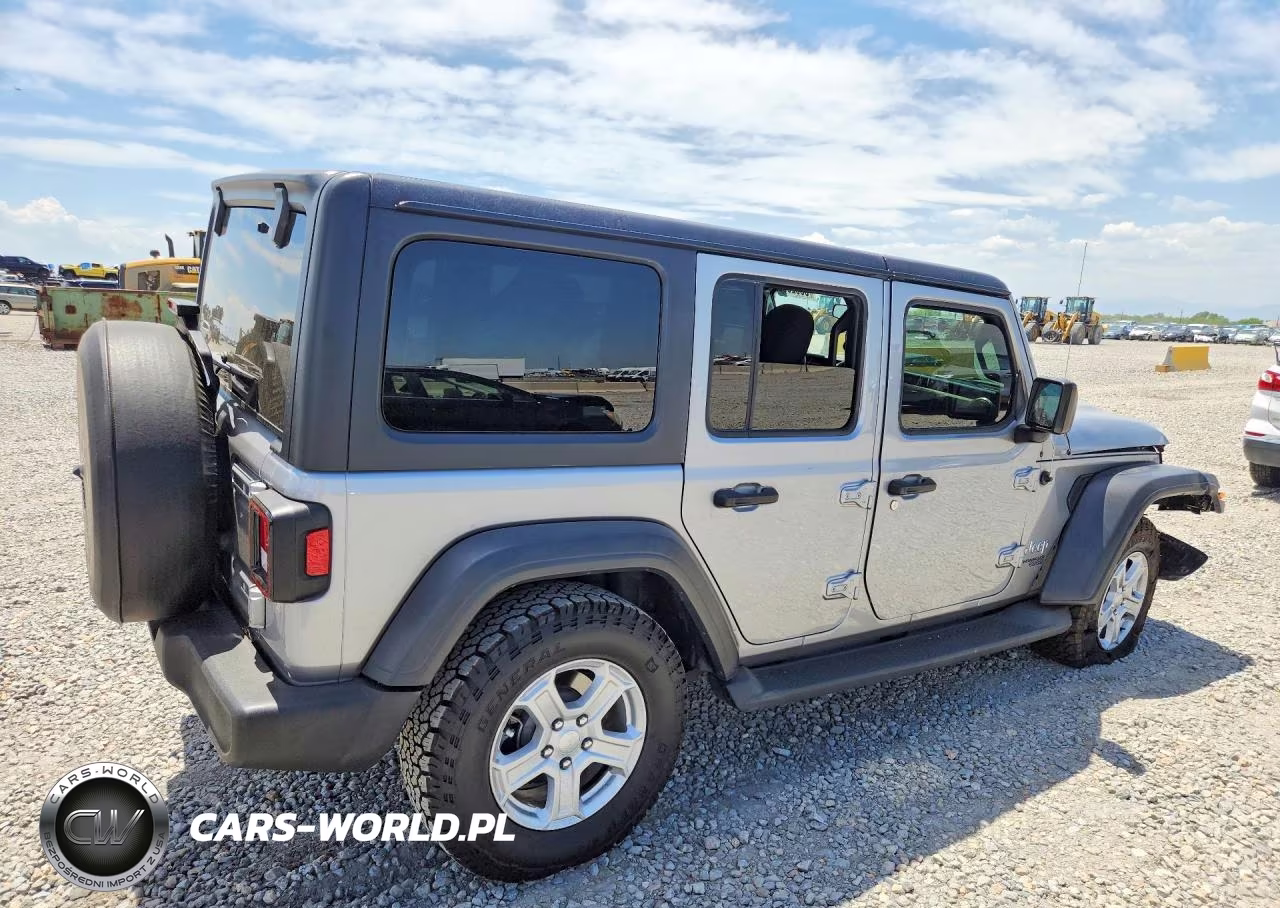 2019 Jeep Wrangler Unlimited Sport VIN:1C4HJXDN3KW576437 - 3
