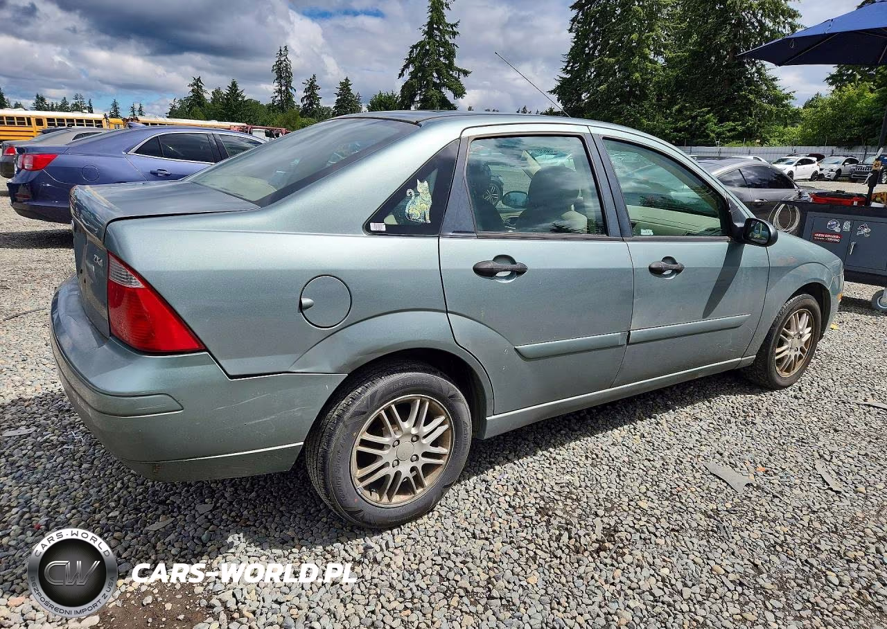 2005 Ford Focus Zx4 VIN:1FAFP34N25W229951 - 3